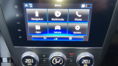 Renault Kadjar 1.5 Blue dCi Iconic 5dr Diesel Hatchback